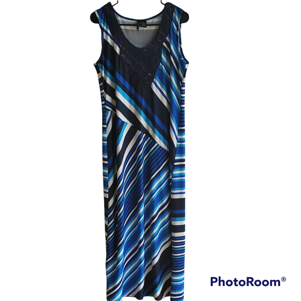 Sleeveless Maxi summer dress size L blue